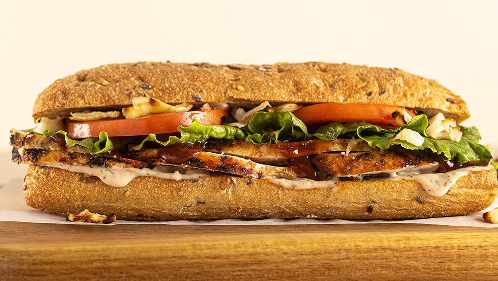 Honey BBQ Ranch Chicken Sandwich - Mindful by Sodexo Recipes